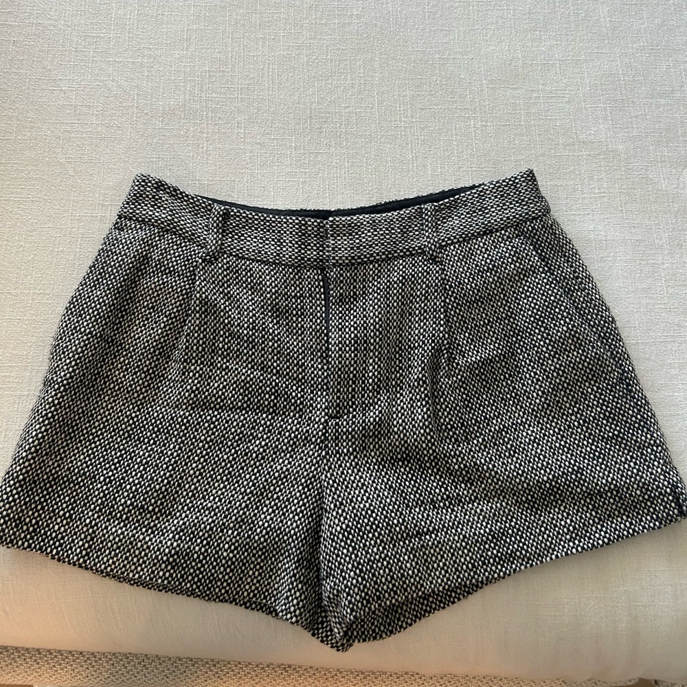 Tweed black and white high wait shorts